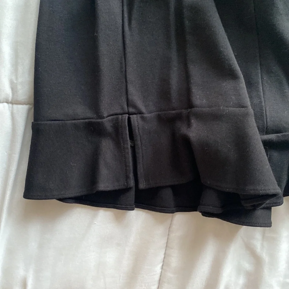 Anne Taylor Sleeveless Top - Picture 7 of 7